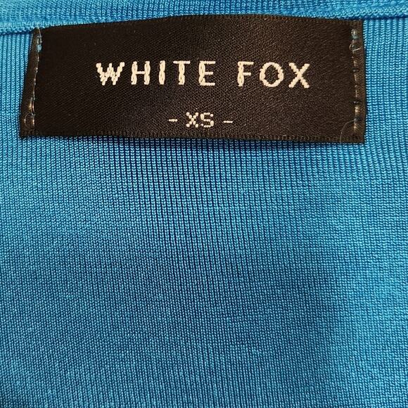 White Fox Front Twist Jersey Long Sleeve Crop Top Sweetheart Neck Blue Size XS - Picture 8 of 10